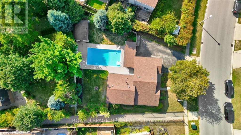 












23 BISMARK DRIVE

,
Cambridge,




Ontario
N1S4E6

