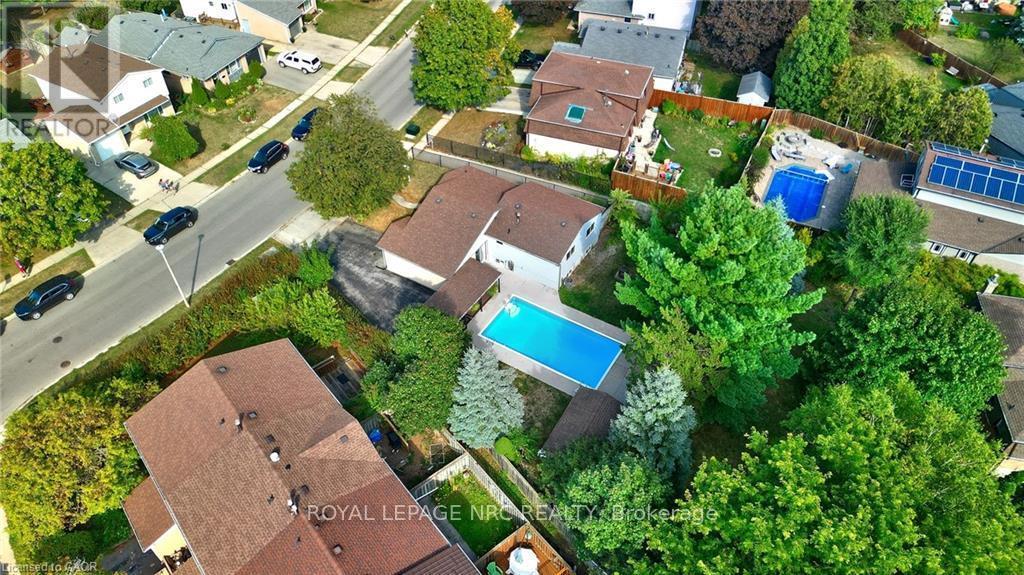 












23 BISMARK DRIVE

,
Cambridge,




Ontario
N1S4E6

