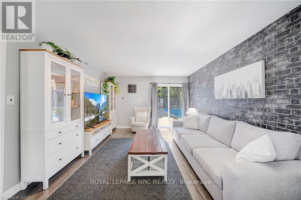 












23 BISMARK DRIVE

,
Cambridge,




Ontario
N1S4E6

