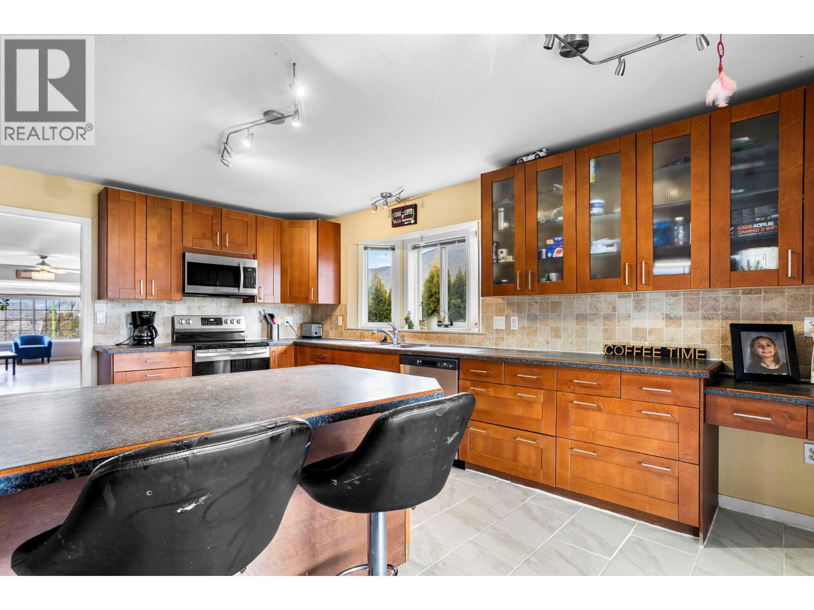 












1690 Bann Street

,
Merritt,




British Columbia
V1K1E9

