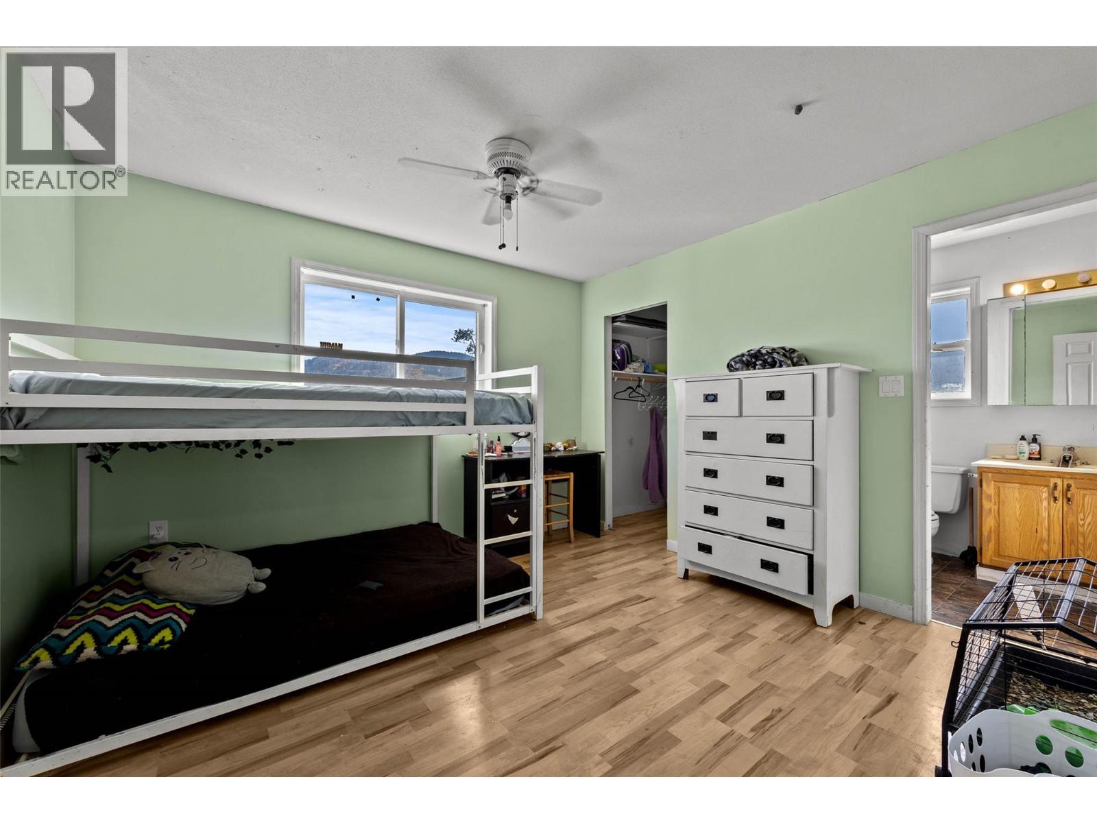 












1690 Bann Street

,
Merritt,




British Columbia
V1K1E9

