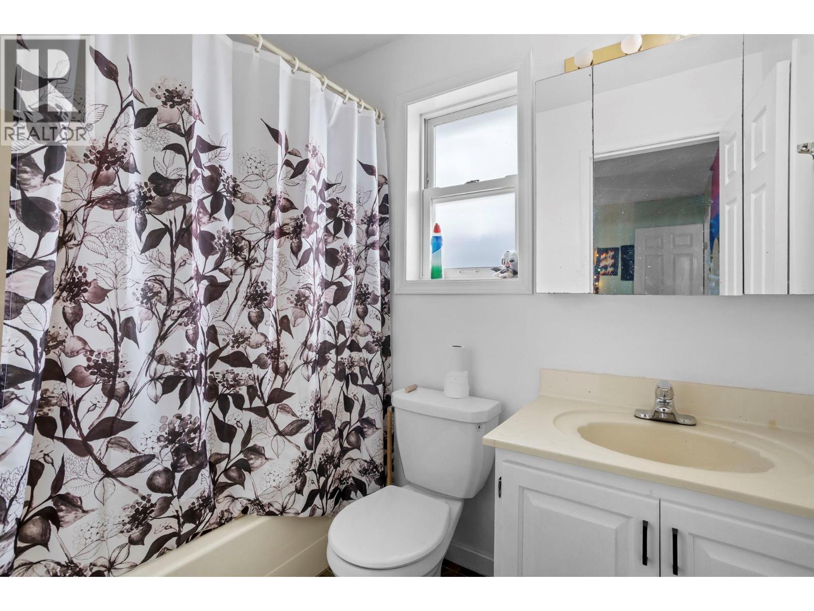 












1690 Bann Street

,
Merritt,




British Columbia
V1K1E9

