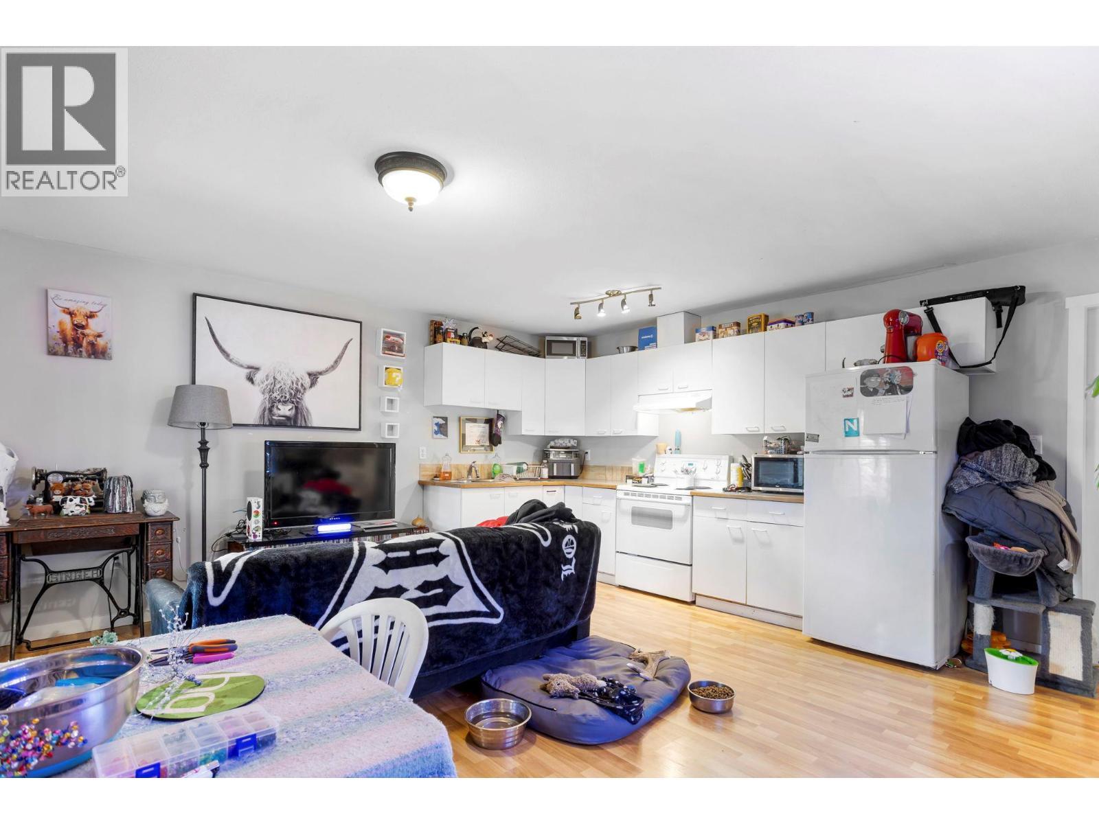 












1690 Bann Street

,
Merritt,




British Columbia
V1K1E9

