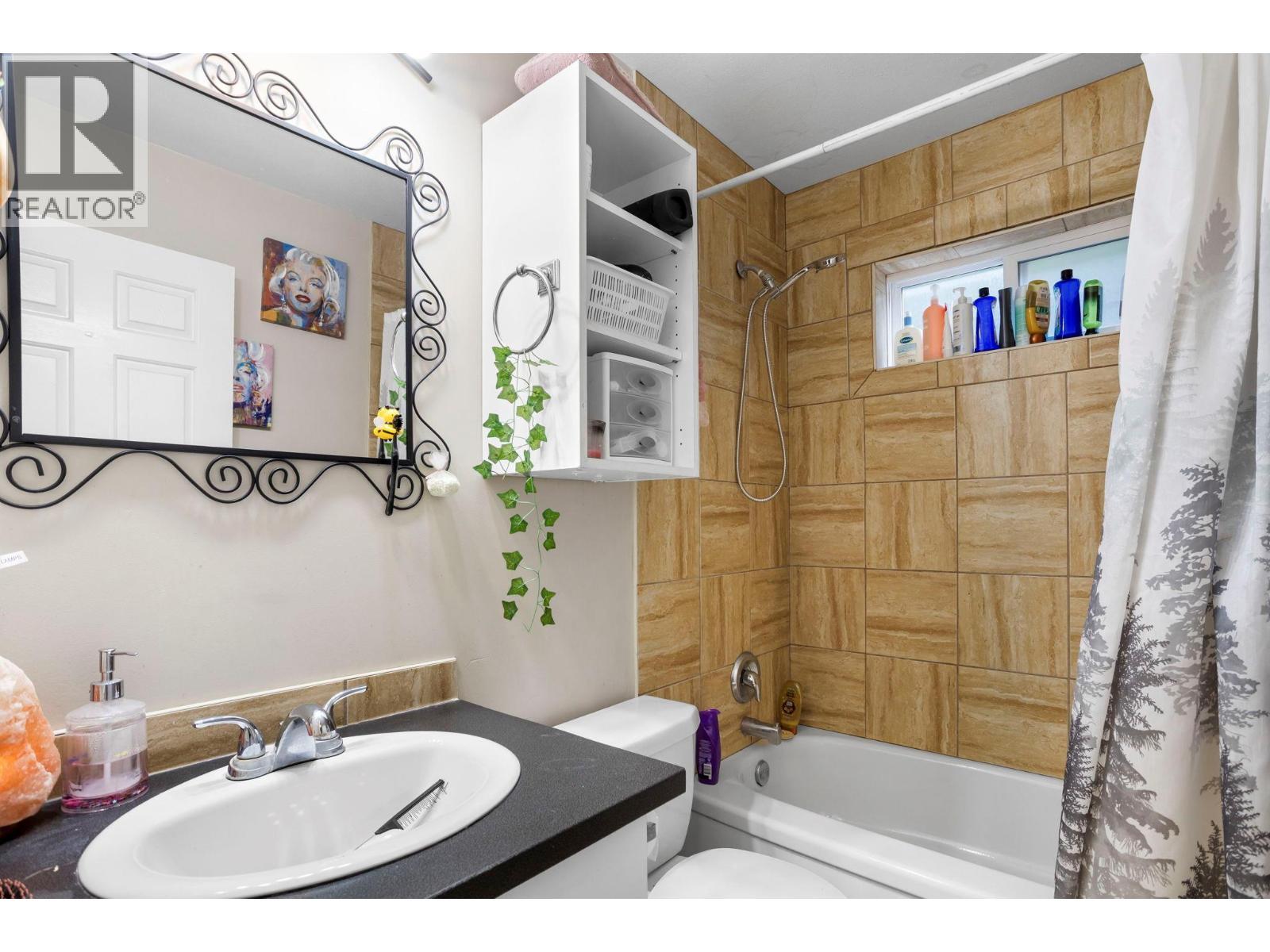 












1690 Bann Street

,
Merritt,




British Columbia
V1K1E9

