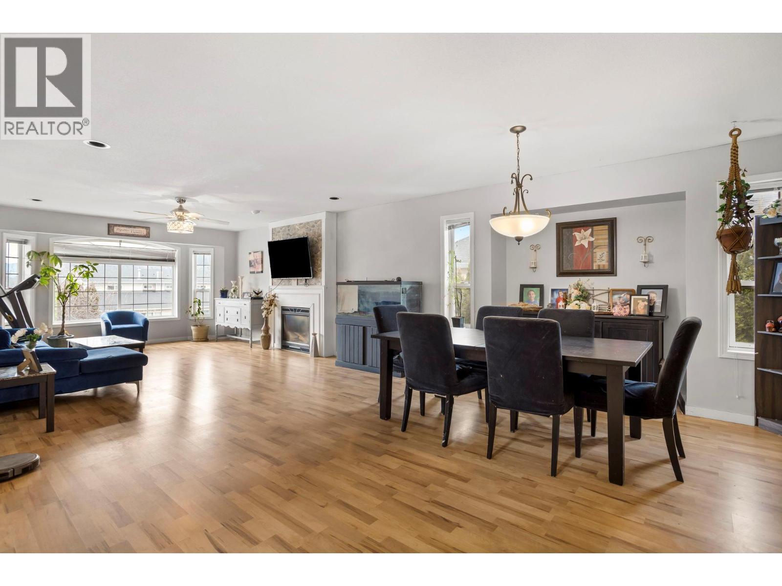 












1690 Bann Street

,
Merritt,




British Columbia
V1K1E9

