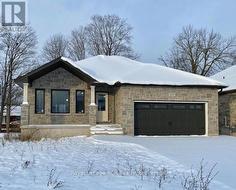 222 16th Avenue Crescent