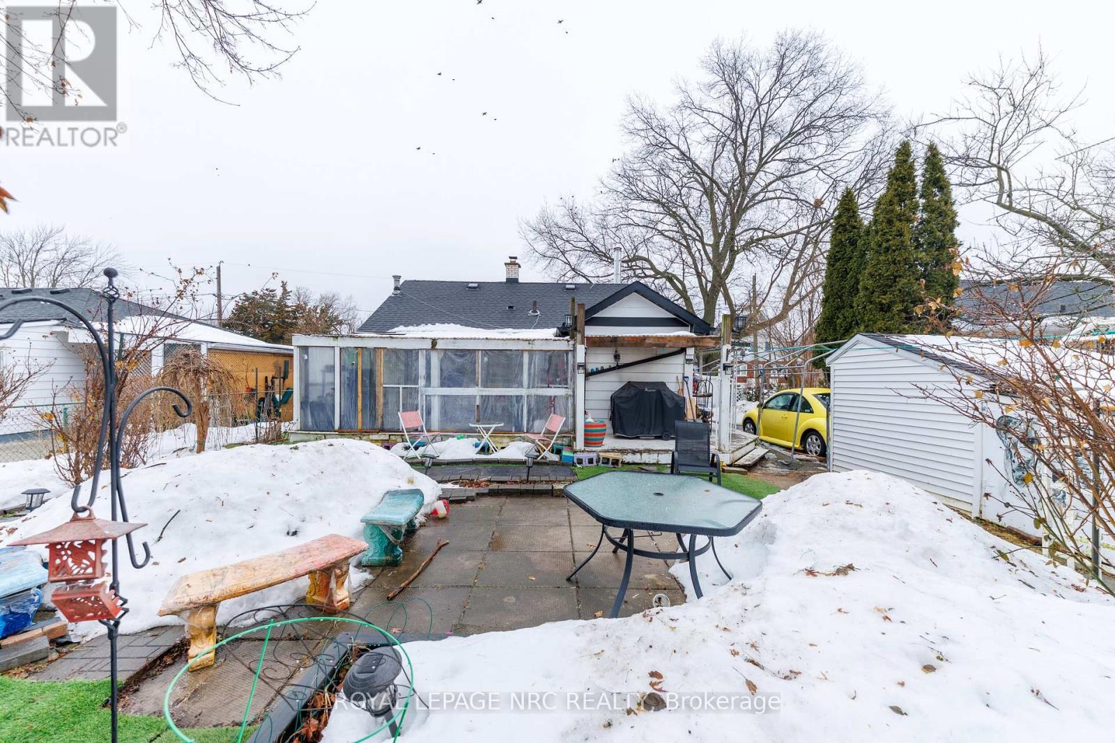 












7 VERA STREET

,
St. Catharines (Western Hill),




Ontario
L2S1C3

