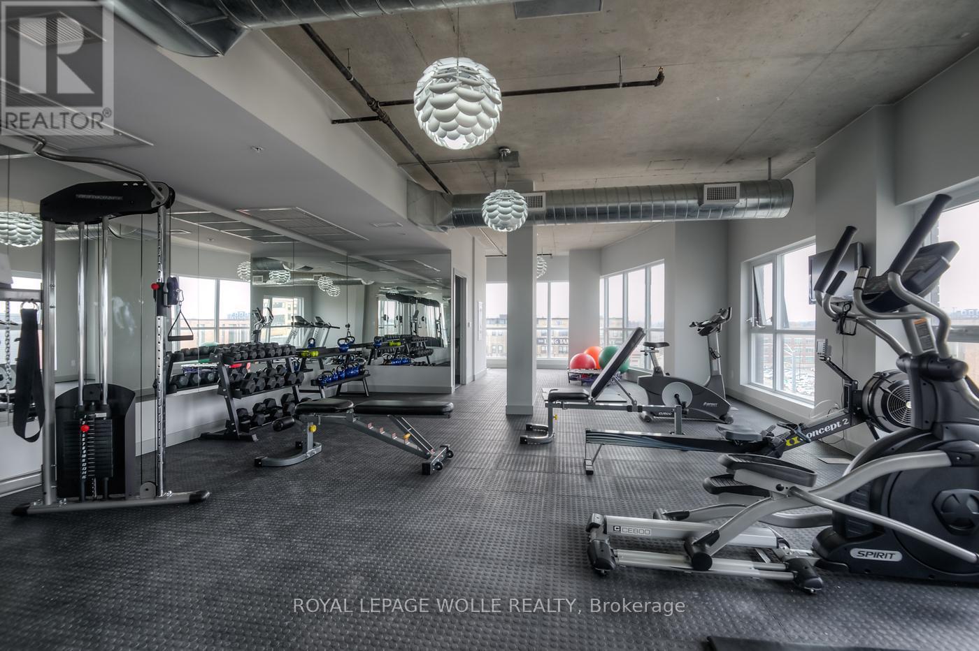 












1310 - 1 VICTORIA STREET

,
Kitchener,




Ontario
N2G0B5

