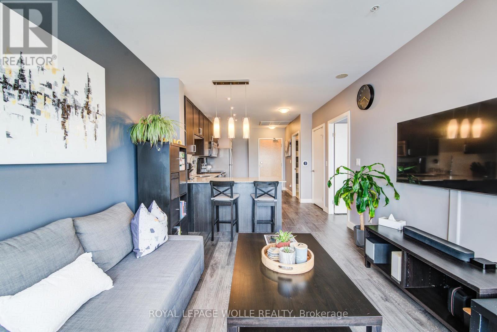 












1310 - 1 VICTORIA STREET

,
Kitchener,




Ontario
N2G0B5

