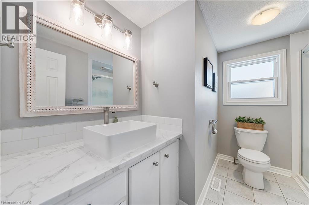












23 BISMARK Drive

,
Cambridge,




Ontario
N1S4E6

