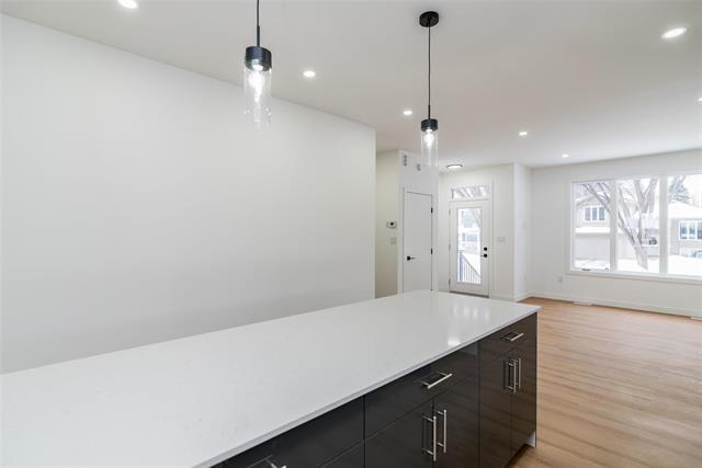 









1331


Edderton

AVE,
Winnipeg,




MB
R3T 0X8

