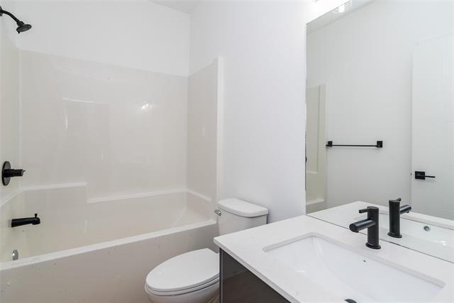 









1331


Edderton

AVE,
Winnipeg,




MB
R3T 0X8

