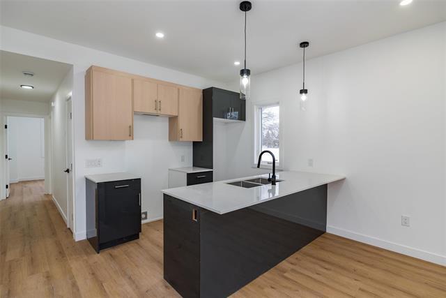 









1331


Edderton

AVE,
Winnipeg,




MB
R3T 0X8

