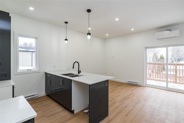 









1331


Edderton

AVE,
Winnipeg,




MB
R3T 0X8

