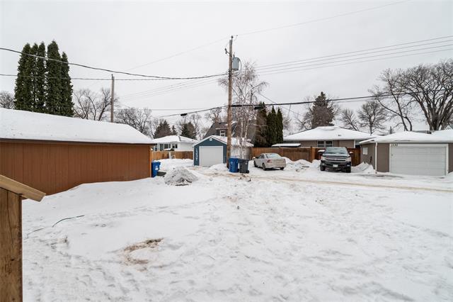 









1331


Edderton

AVE,
Winnipeg,




MB
R3T 0X8

