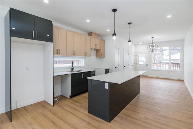 









1331


Edderton

AVE,
Winnipeg,




MB
R3T 0X8

