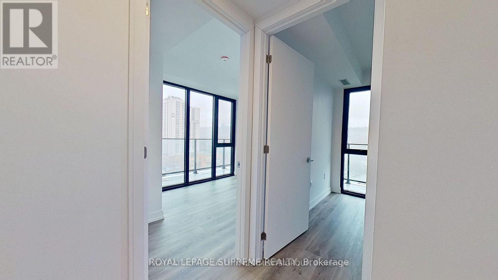 












1322 - 1 JARVIS STREET

,
Hamilton,




Ontario
L8R0A8

