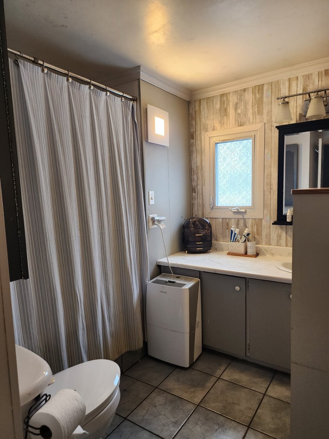 









3950


Boul. Sir-Wilfrid-Laurier

, 469,
Longueuil (Saint-Hubert),




QC
J3Y5Y9

