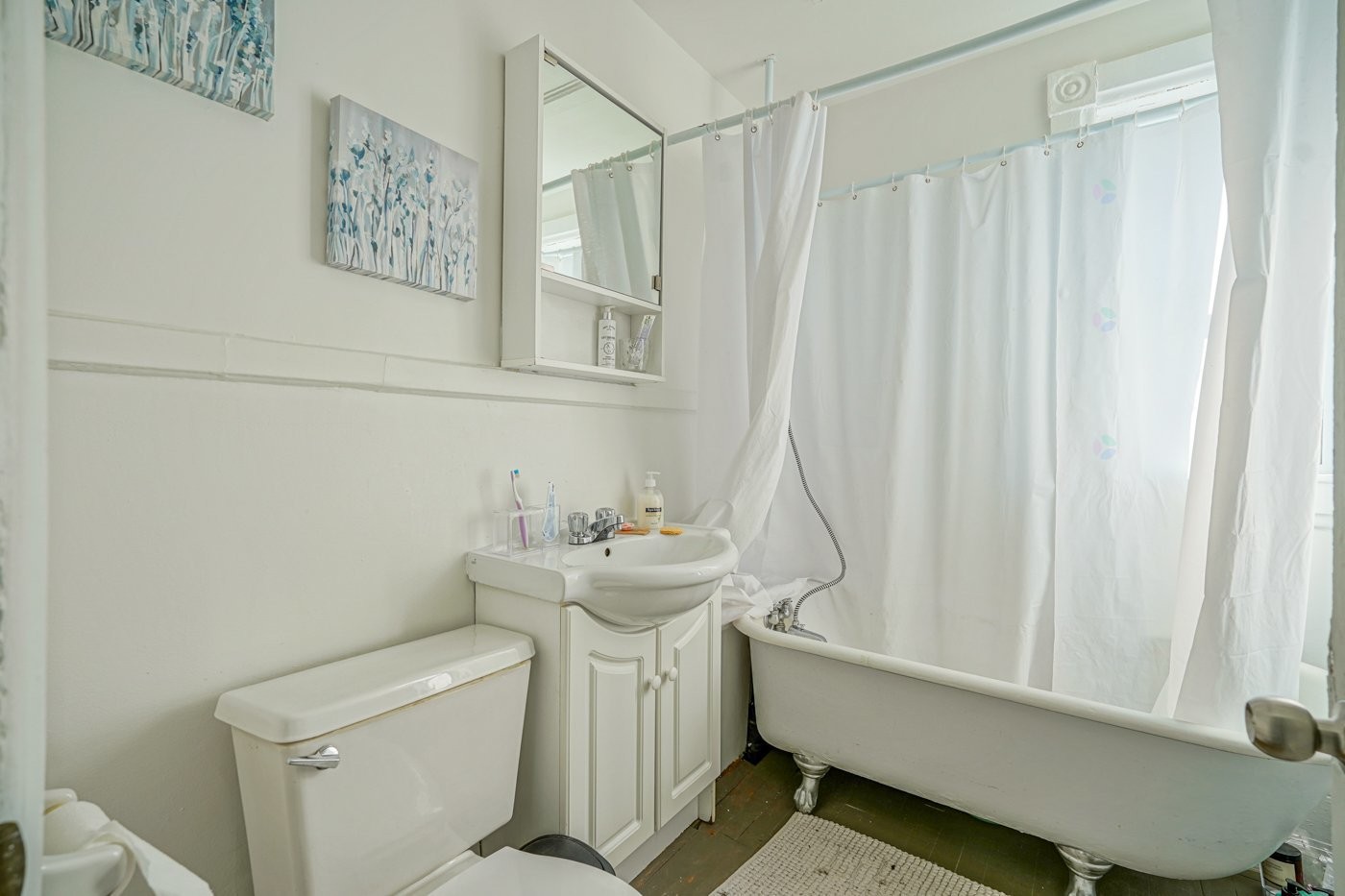 









250

 - 258


Rue Olivier

,
Sherbrooke (Les Nations),




QC
J1H1X2

