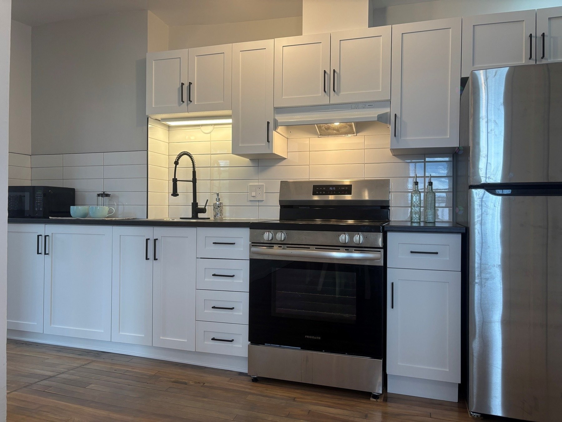 









250

 - 258


Rue Olivier

,
Sherbrooke (Les Nations),




QC
J1H1X2

