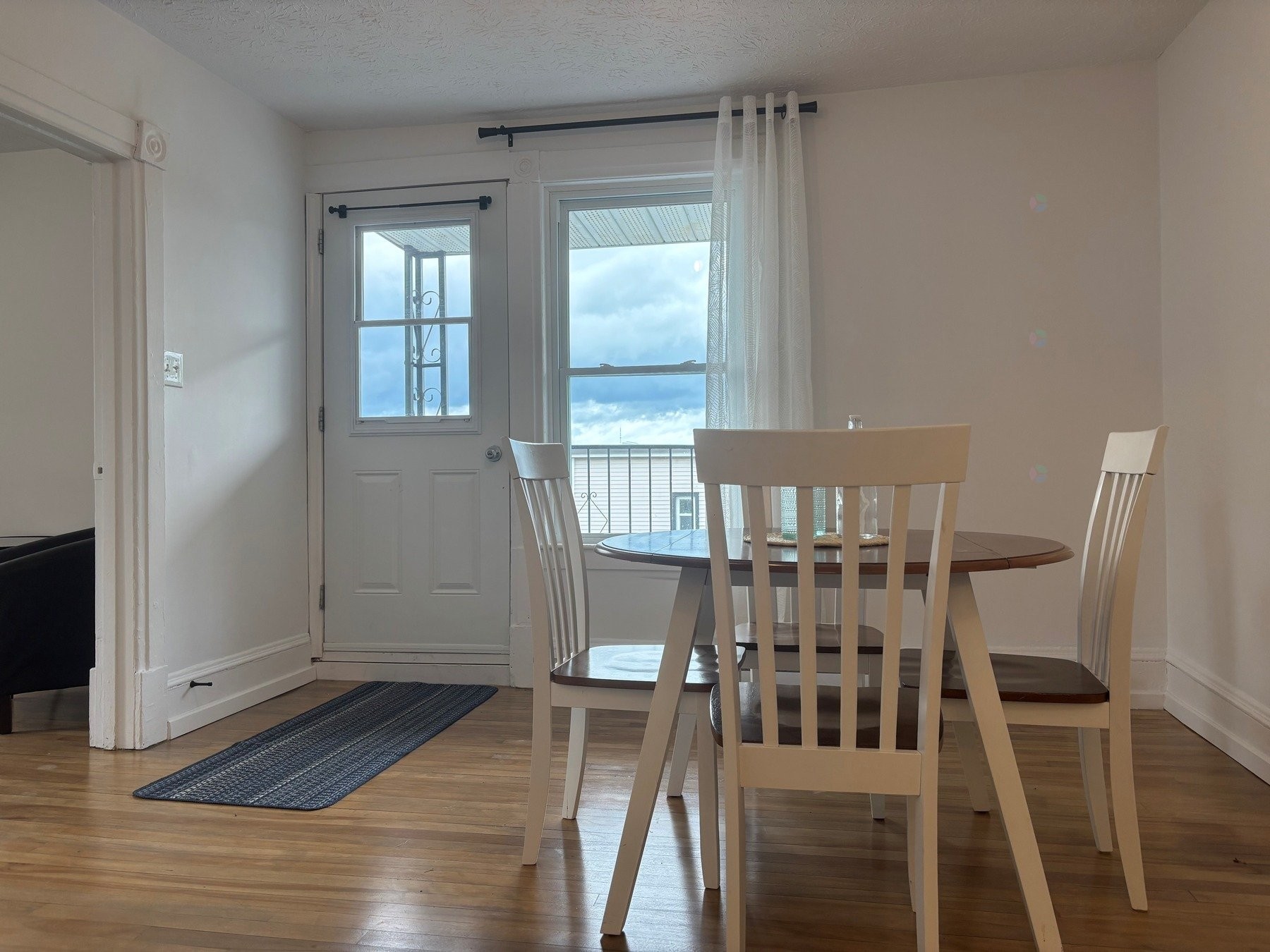 









250

 - 258


Rue Olivier

,
Sherbrooke (Les Nations),




QC
J1H1X2

