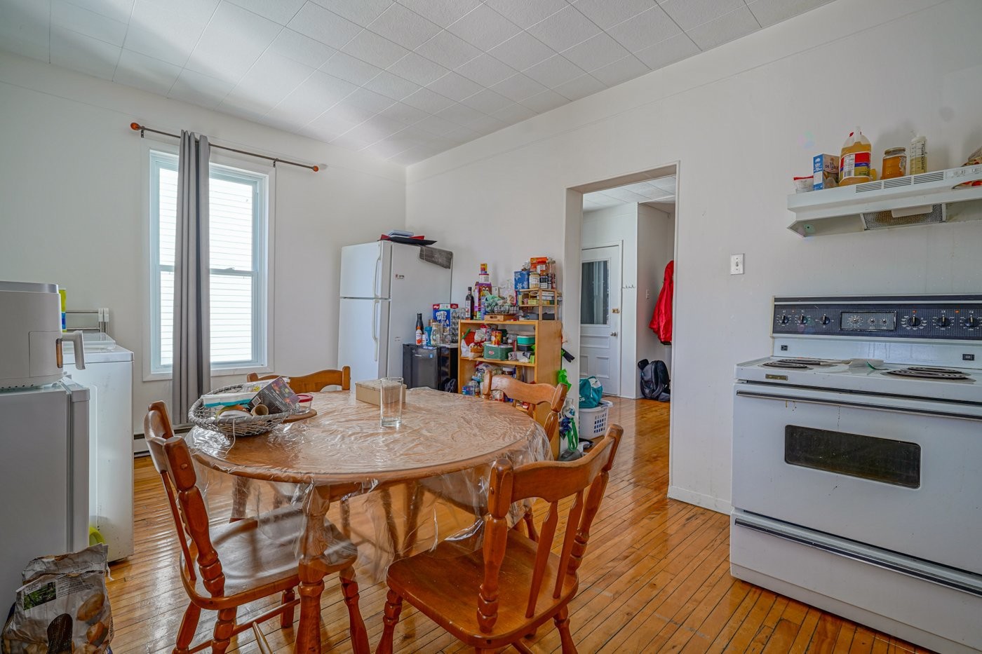 









250

 - 258


Rue Olivier

,
Sherbrooke (Les Nations),




QC
J1H1X2

