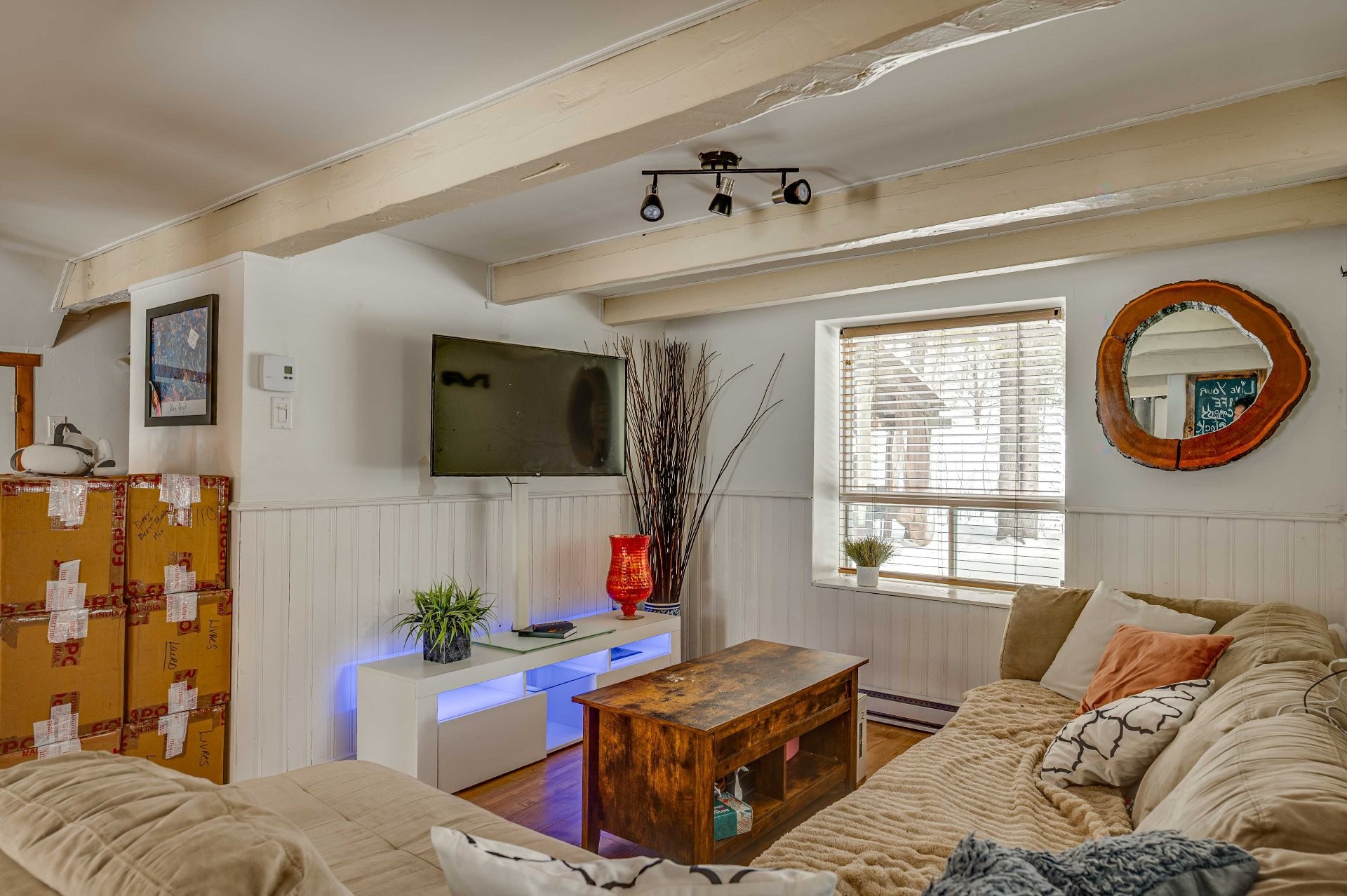 









55


Ch. du Pont-Couvert

,
La Macaza,




QC
J0T1R0

