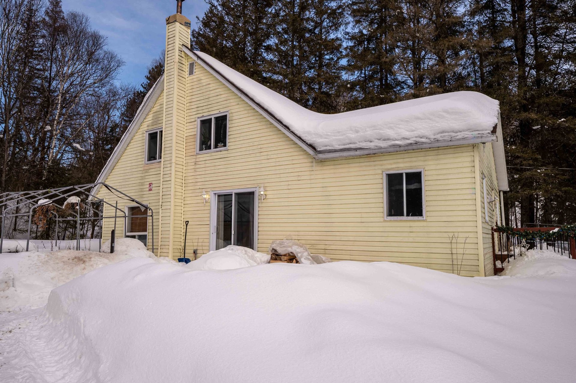 









55


Ch. du Pont-Couvert

,
La Macaza,




QC
J0T1R0

