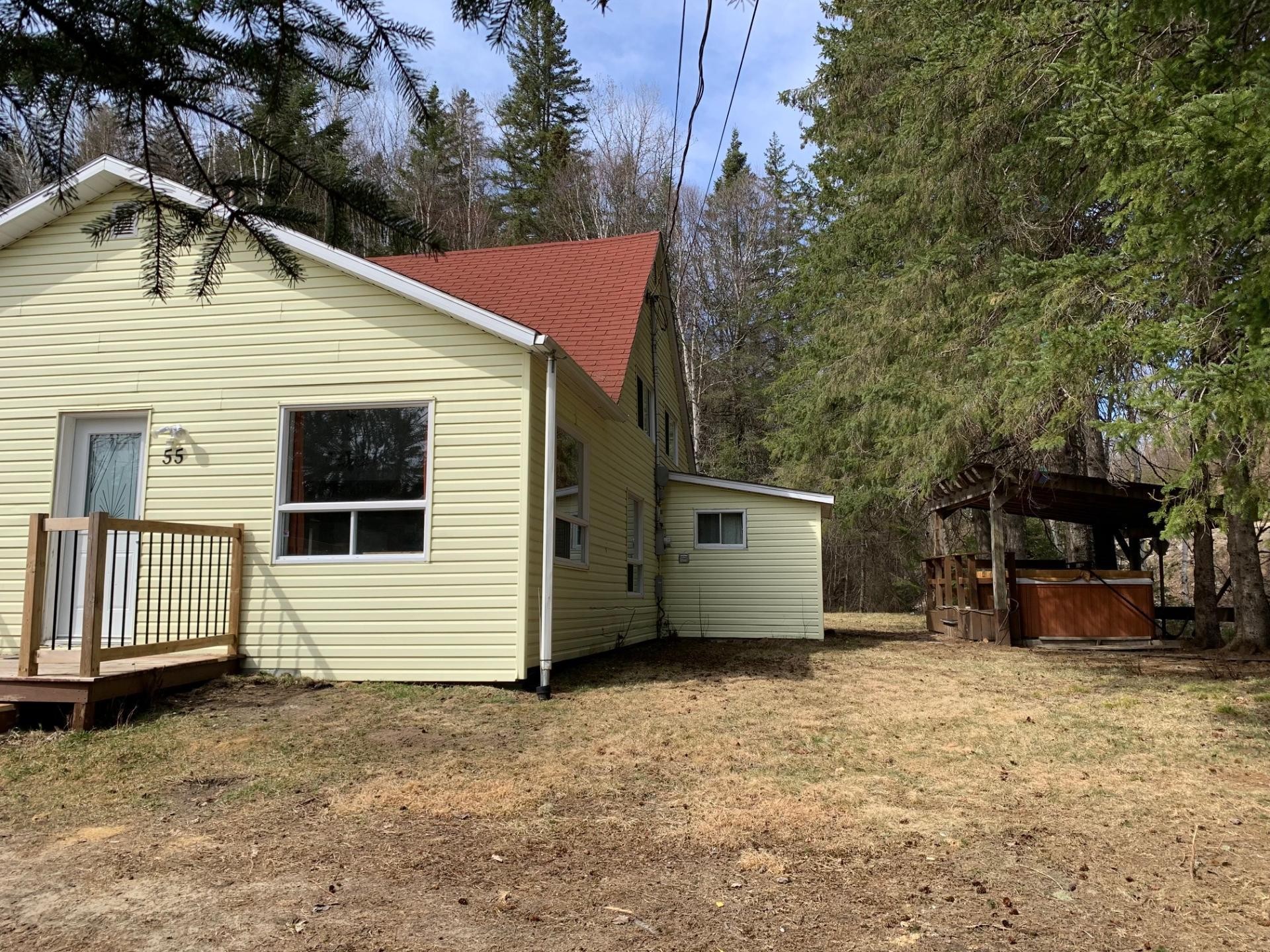 









55


Ch. du Pont-Couvert

,
La Macaza,




QC
J0T1R0

