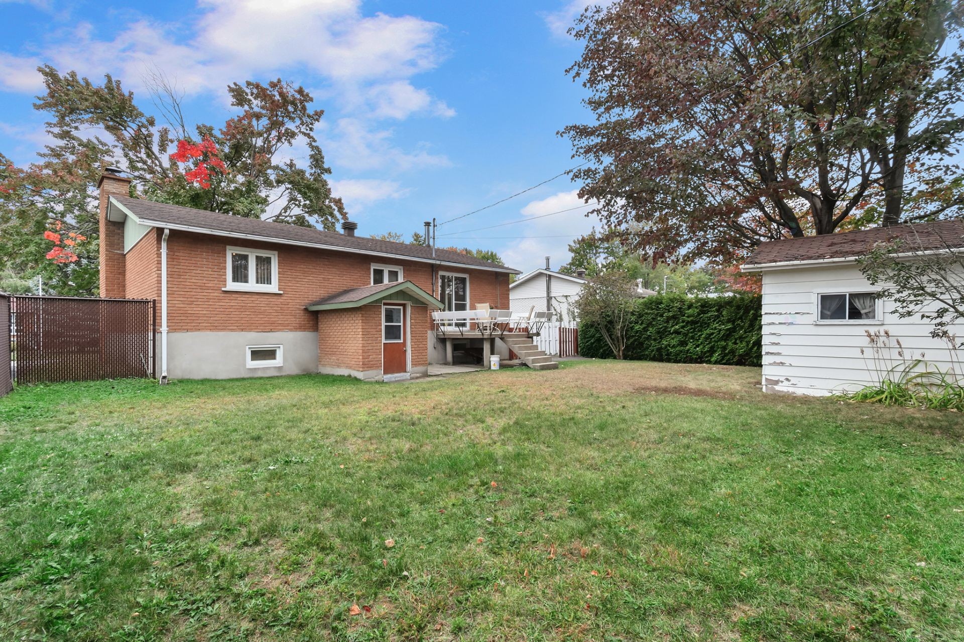 









40


Rue Lucien-Paquette

,
Blainville,




QC
J7C1J4

