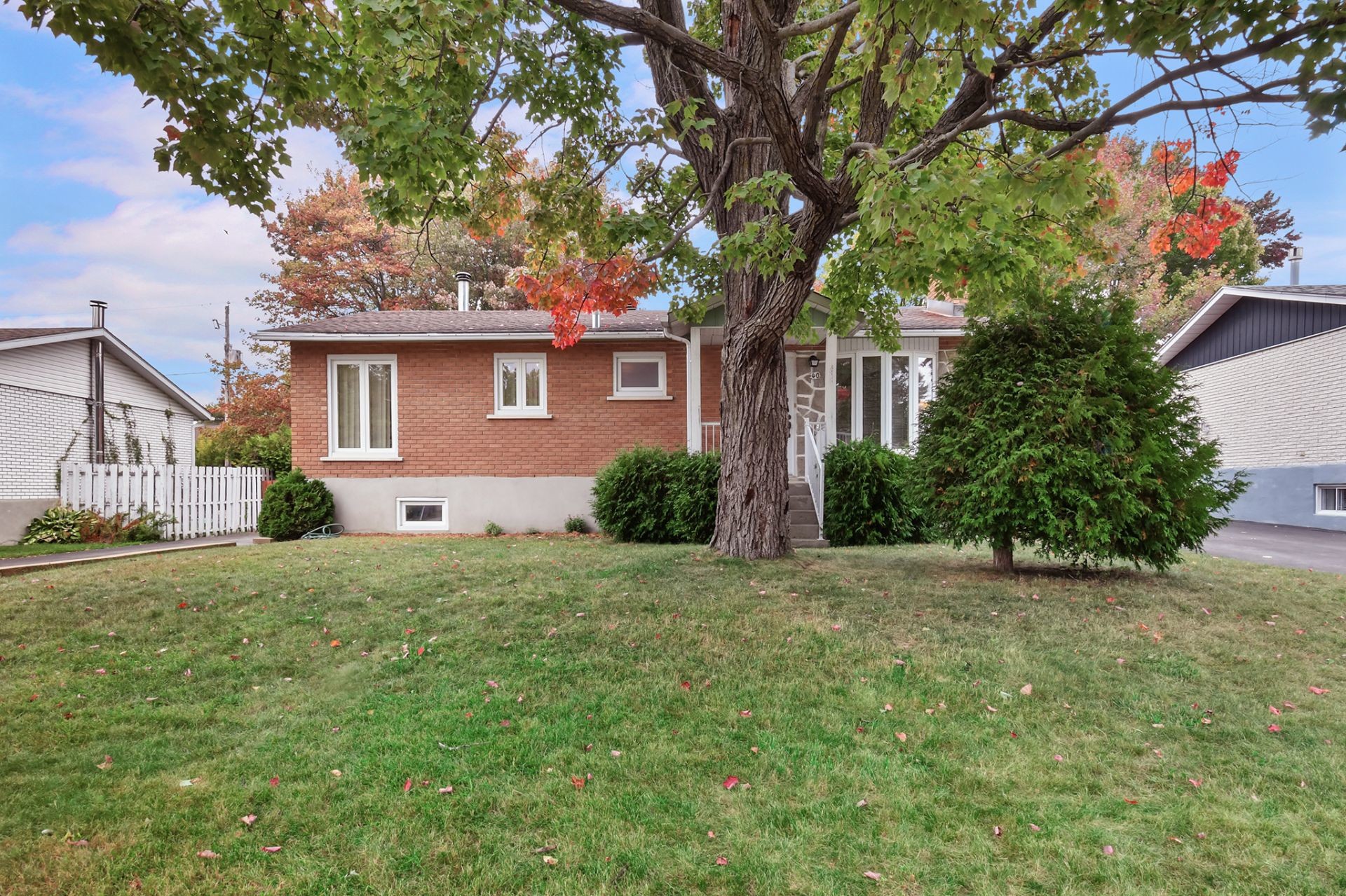 









40


Rue Lucien-Paquette

,
Blainville,




QC
J7C1J4

