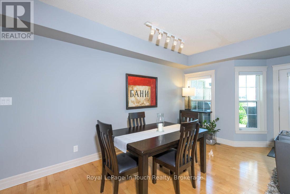 












102 WYCLIFFE COVE

,
Tay (Victoria Harbour),




Ontario
L0K2A0

