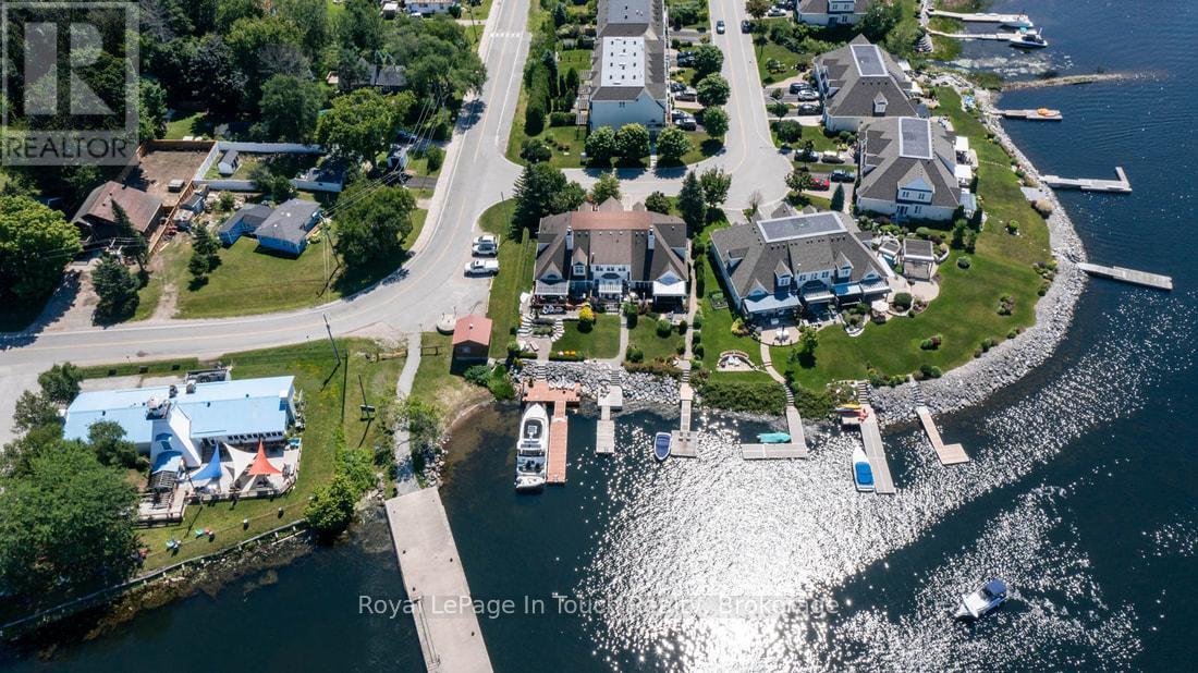 












102 WYCLIFFE COVE

,
Tay (Victoria Harbour),




Ontario
L0K2A0

