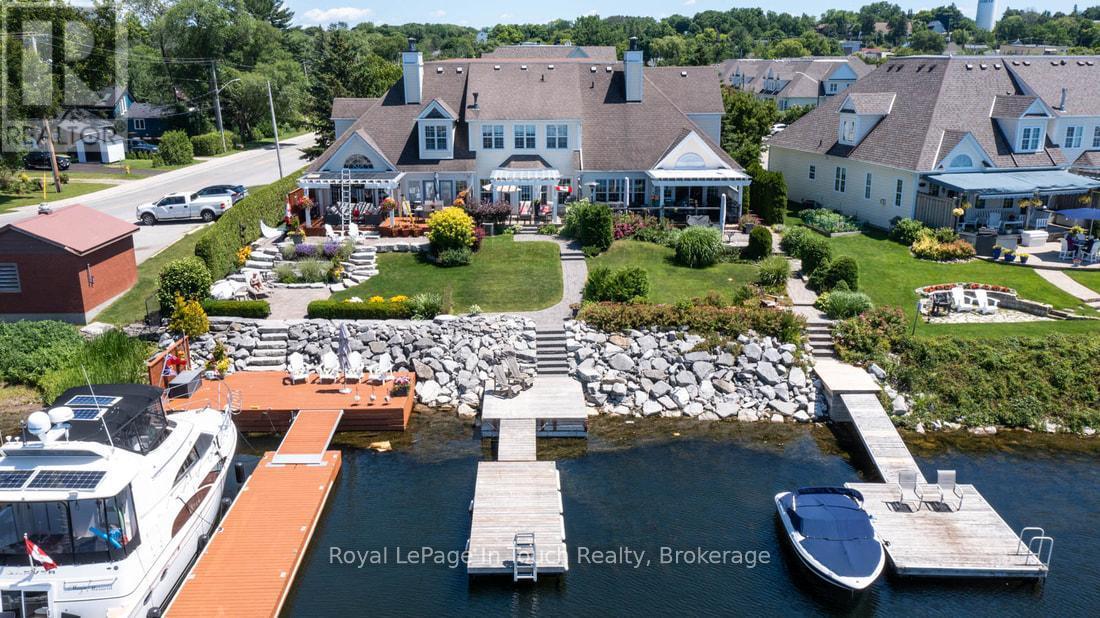 












102 WYCLIFFE COVE

,
Tay (Victoria Harbour),




Ontario
L0K2A0


