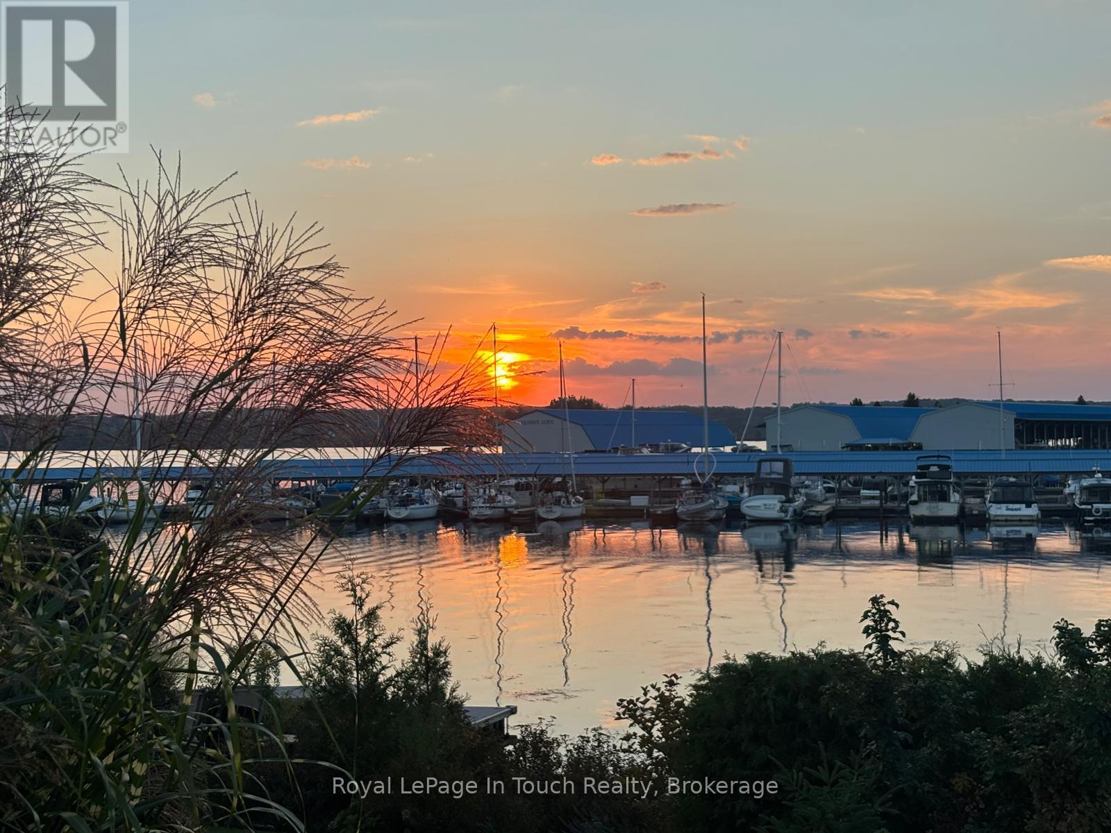 












102 WYCLIFFE COVE

,
Tay (Victoria Harbour),




Ontario
L0K2A0


