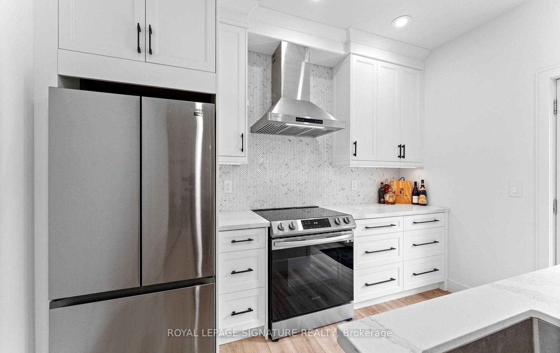 









44


Sunnyshore Park

Drive,
McKellar,




ON
P2A 0B5

