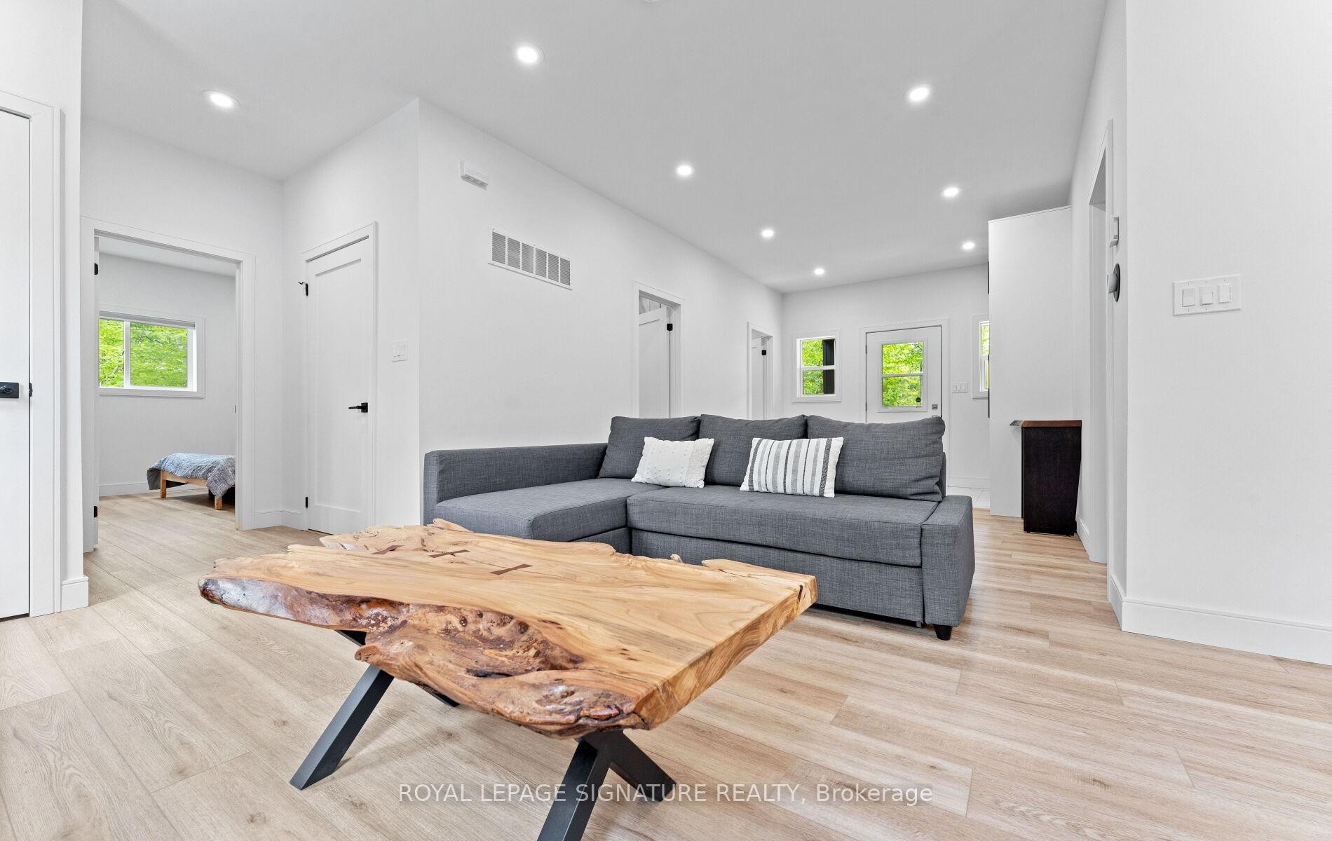 









44


Sunnyshore Park

Drive,
McKellar,




ON
P2A 0B5

