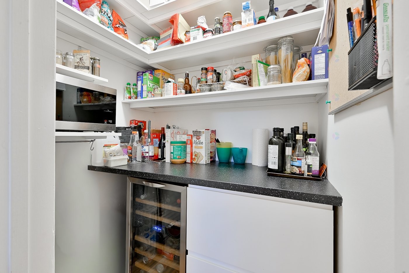 









654


Av. Pine

,
Saint-Lambert,




QC
J4P2P5

