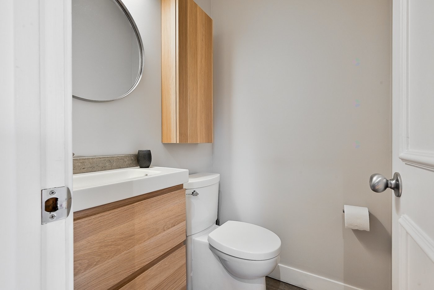 









654


Av. Pine

,
Saint-Lambert,




QC
J4P2P5

