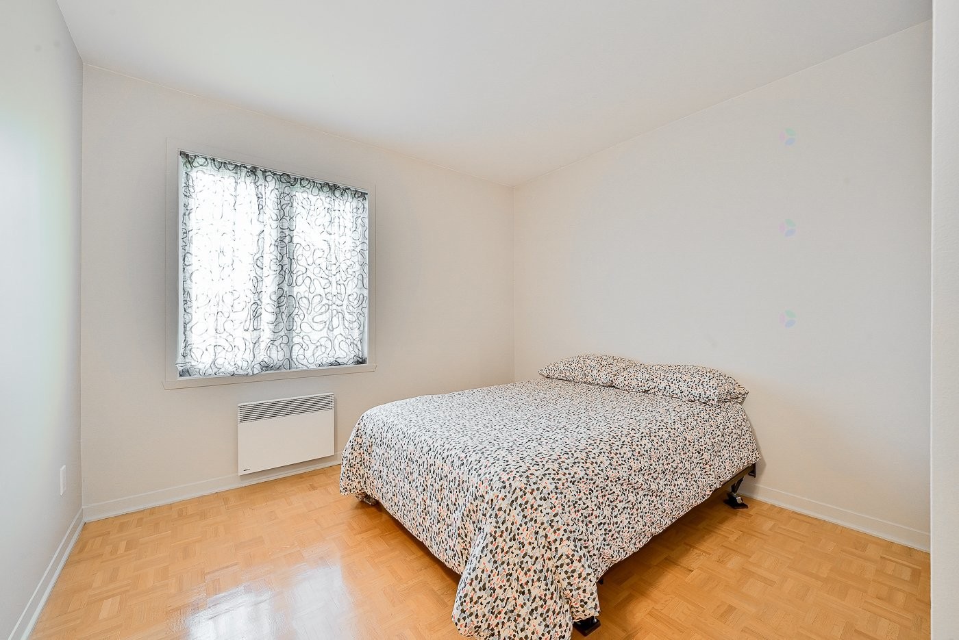 









654


Av. Pine

,
Saint-Lambert,




QC
J4P2P5

