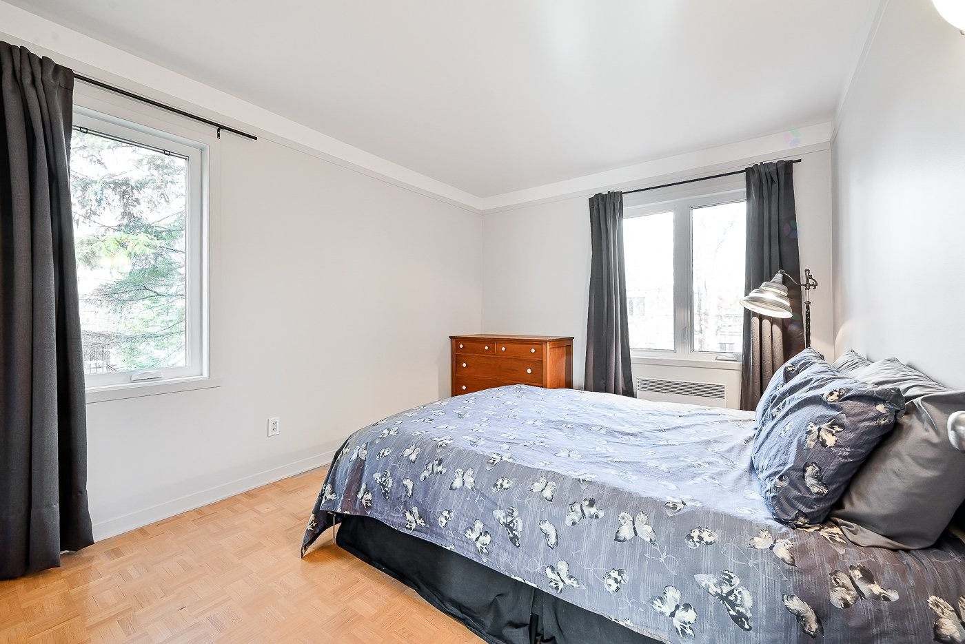 









654


Av. Pine

,
Saint-Lambert,




QC
J4P2P5

