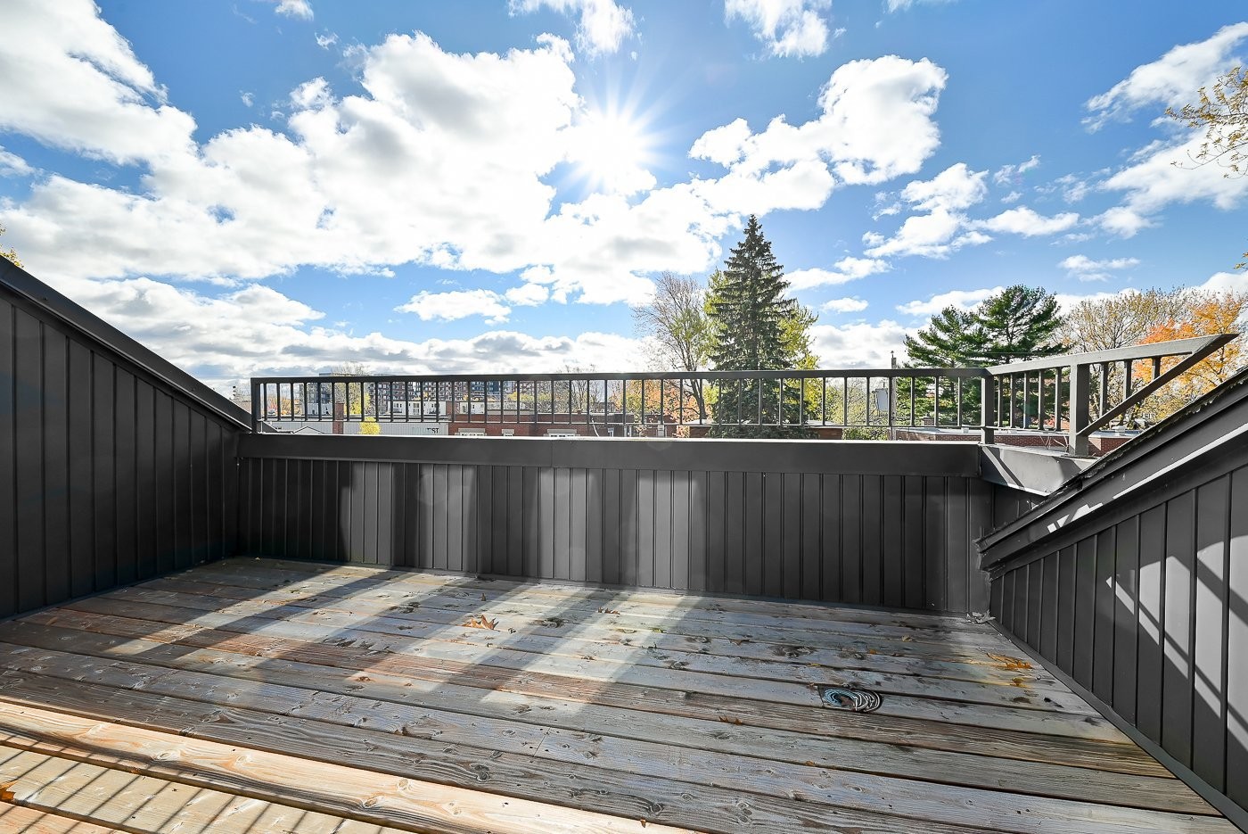 









654


Av. Pine

,
Saint-Lambert,




QC
J4P2P5


