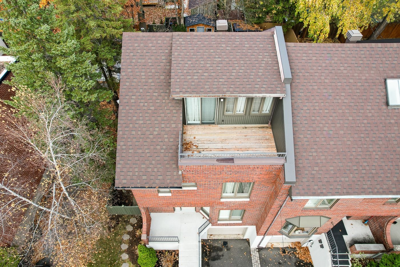 









654


Av. Pine

,
Saint-Lambert,




QC
J4P2P5

