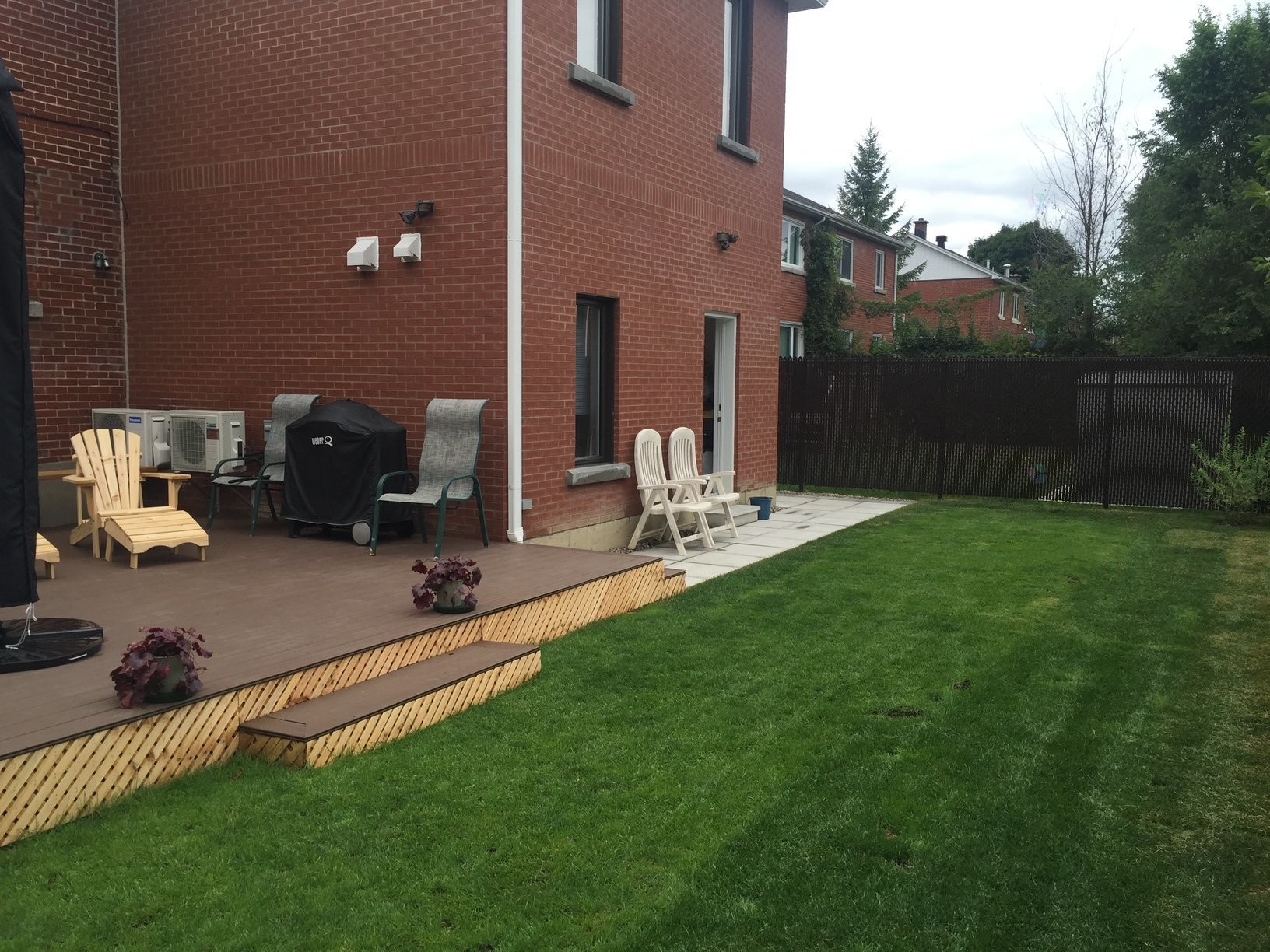 









325


Rue Gratton

,
Montréal (Saint-Laurent),




QC
H4M2C8

