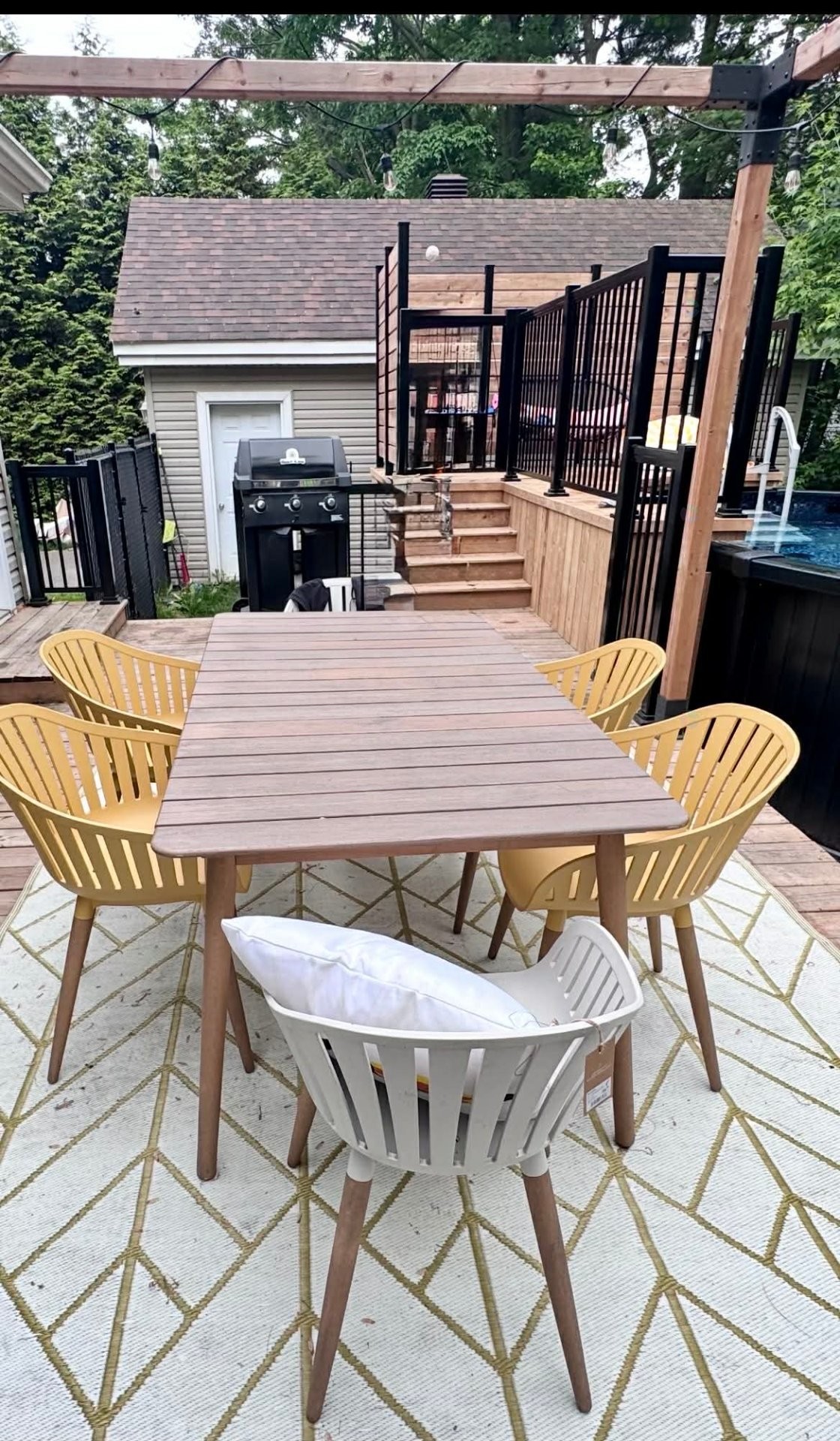 









306


Rue des Forêts

,
Saint-Jean-sur-Richelieu,




QC
J2W2E4


