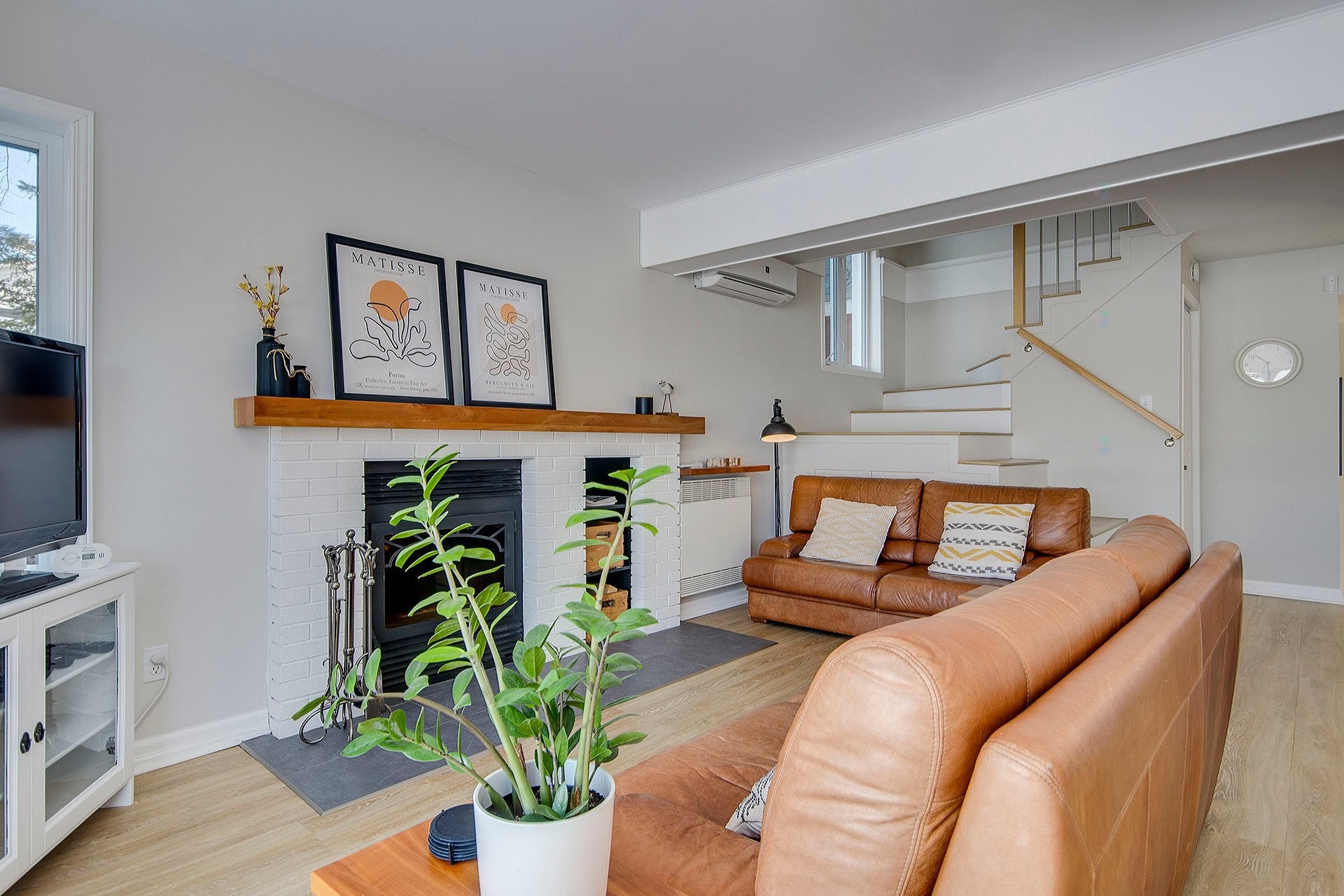 









230


Rue Larose

,
Dunham,




QC
J0E1M0

