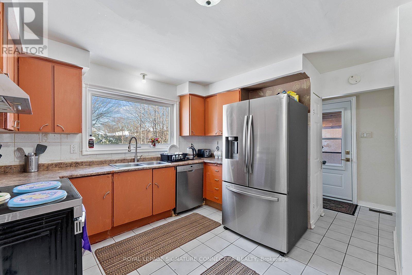 












55 BRAEMAR DRIVE

,
Brampton,




Ontario
L6T2L5

