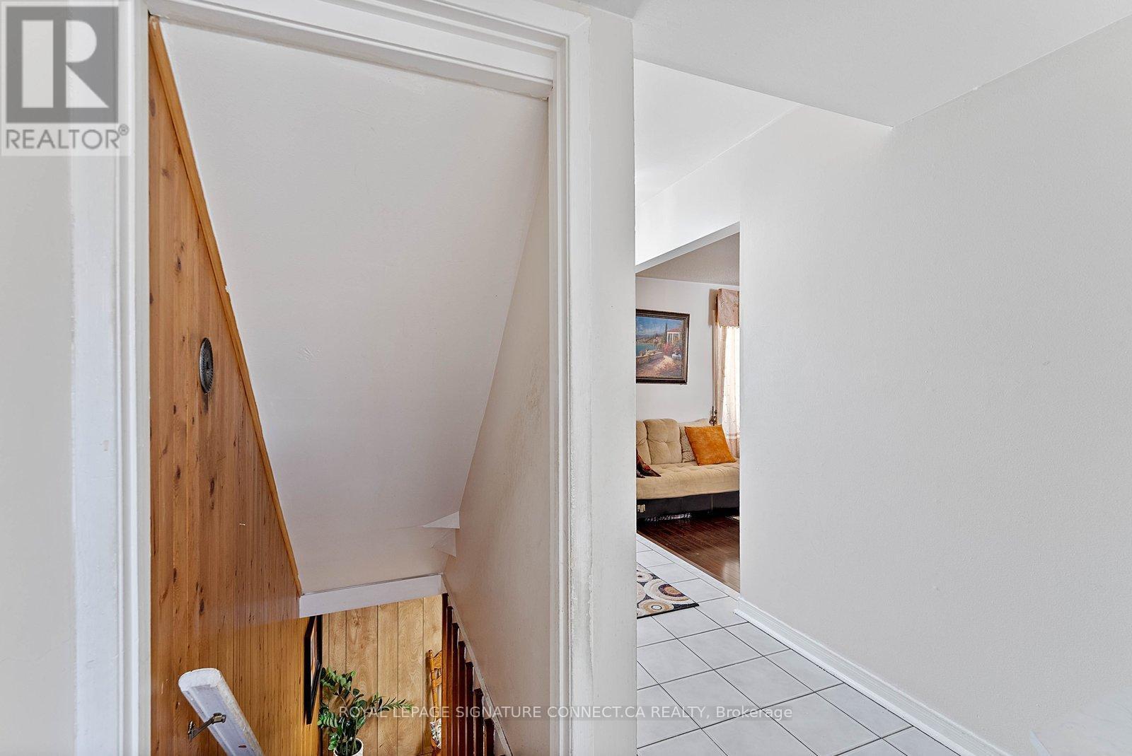 












55 BRAEMAR DRIVE

,
Brampton,




Ontario
L6T2L5

