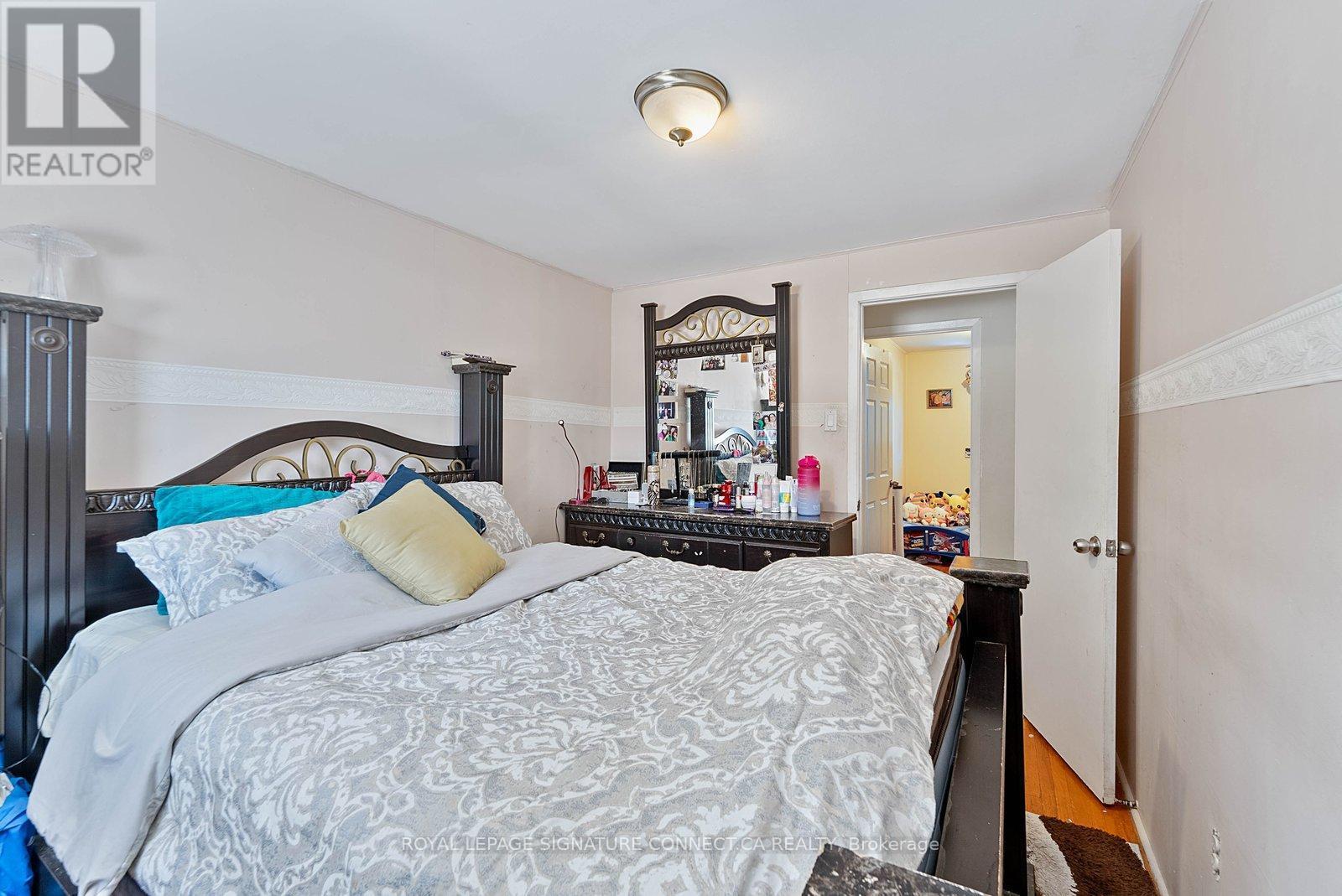 












55 BRAEMAR DRIVE

,
Brampton,




Ontario
L6T2L5

