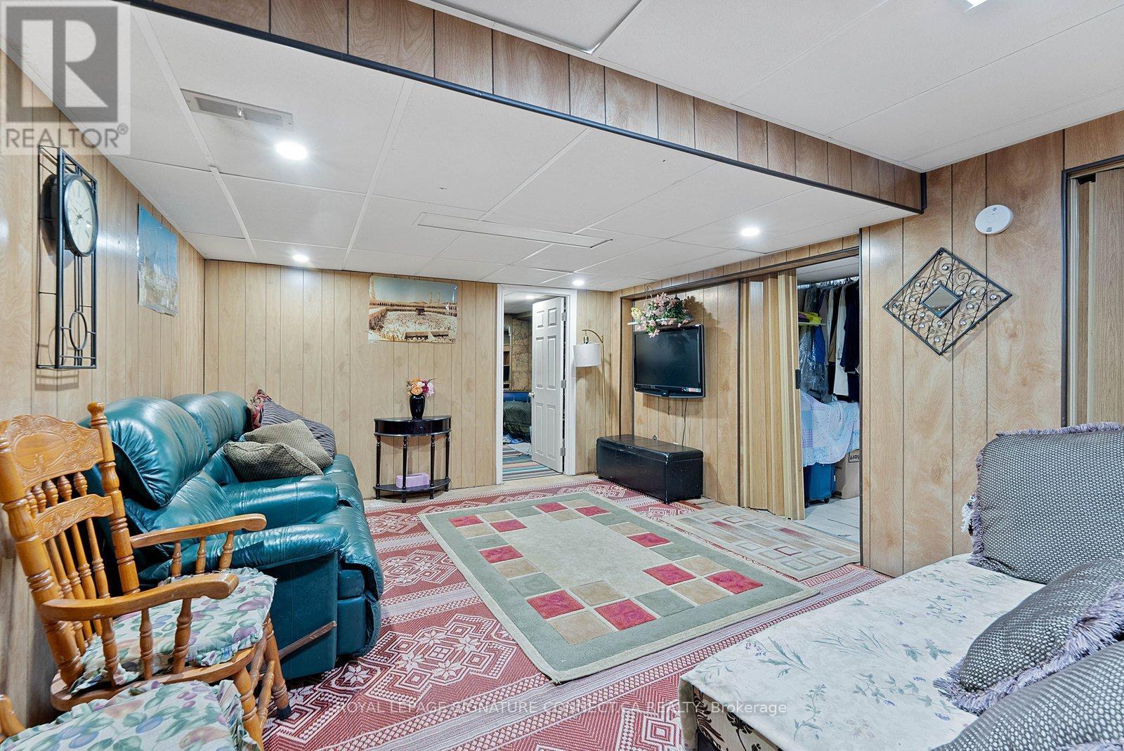 












55 BRAEMAR DRIVE

,
Brampton,




Ontario
L6T2L5

